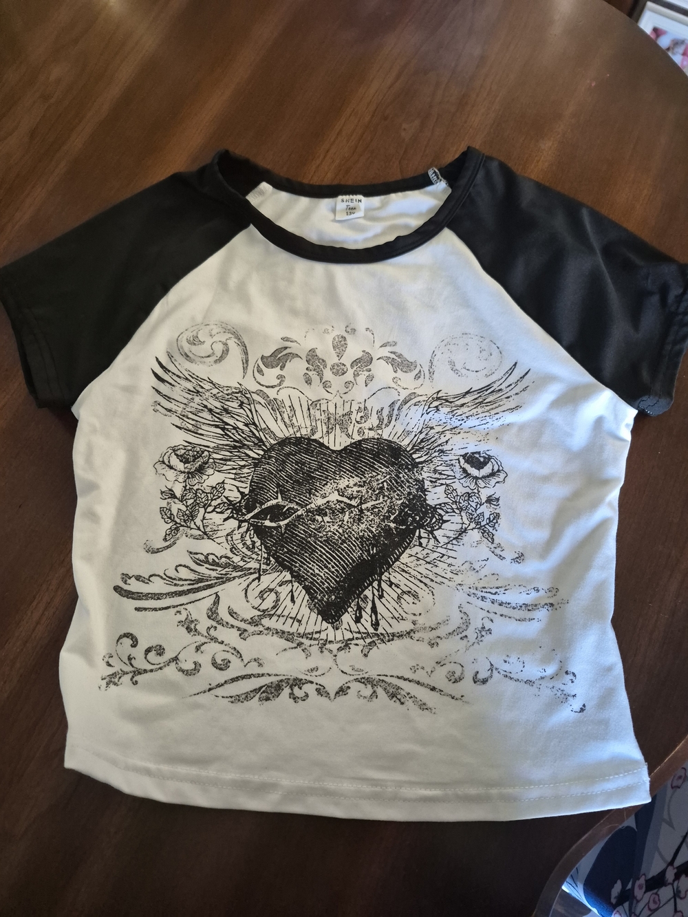 Girls Short Sleeve And Long Sleeve Black & White Graphic Raglan Tee